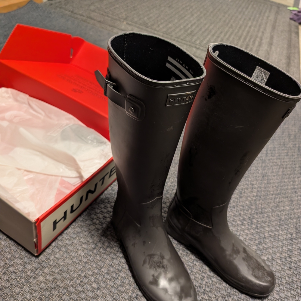 Hunter Slim Black Waterproof Rain Boots